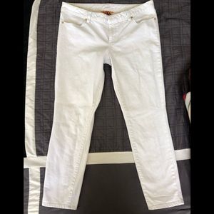 TORY BURCH WHITE SUPER SKINNY JEANS
